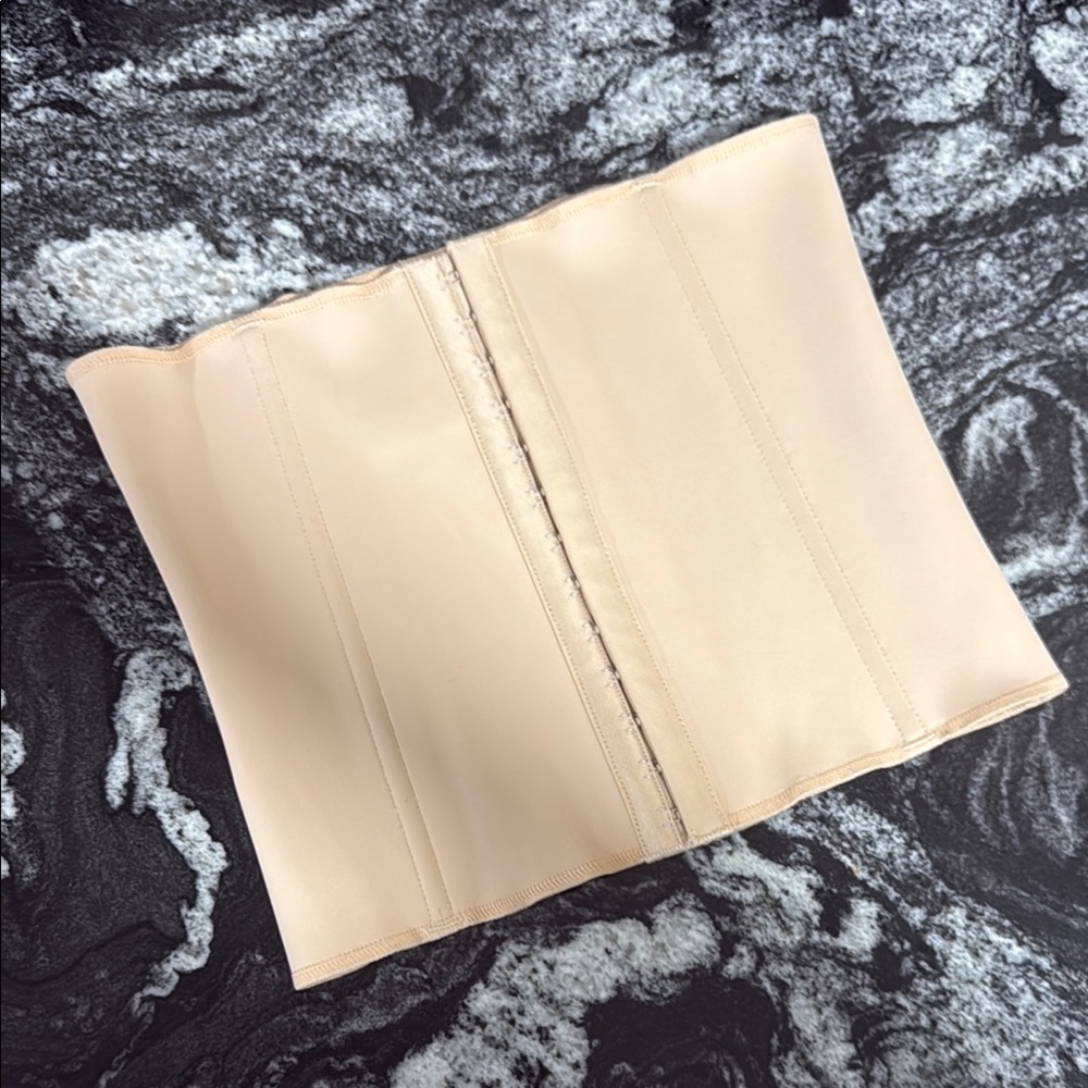 SKIMS Waist Trainer Corset S/P
